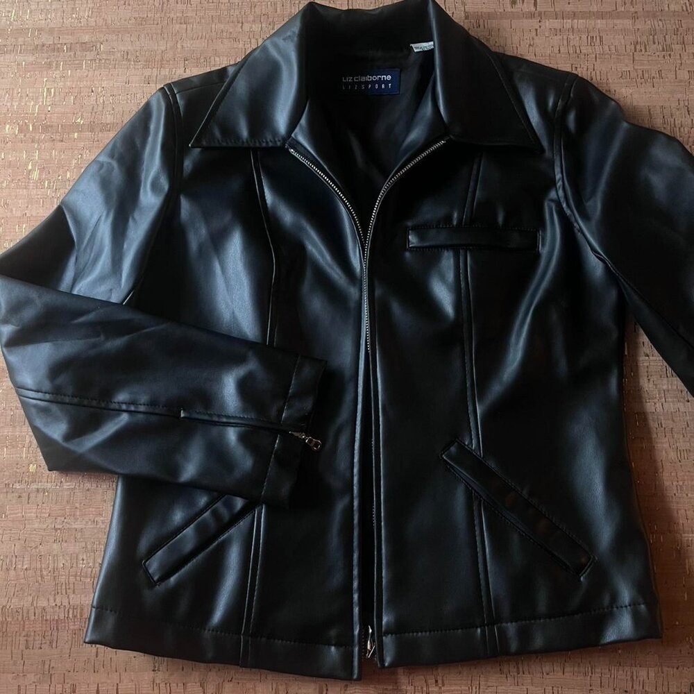 vintage liz claiborne sport black faux leather jacket with zipper front and pock